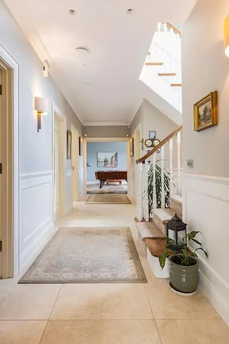 Villa Fivestar Luxurious Home - Westport Quay