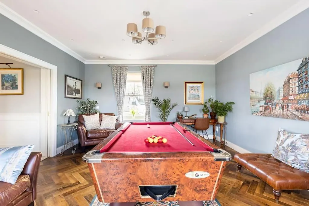 Fivestar Luxurious Home - Westport Quay 0*,